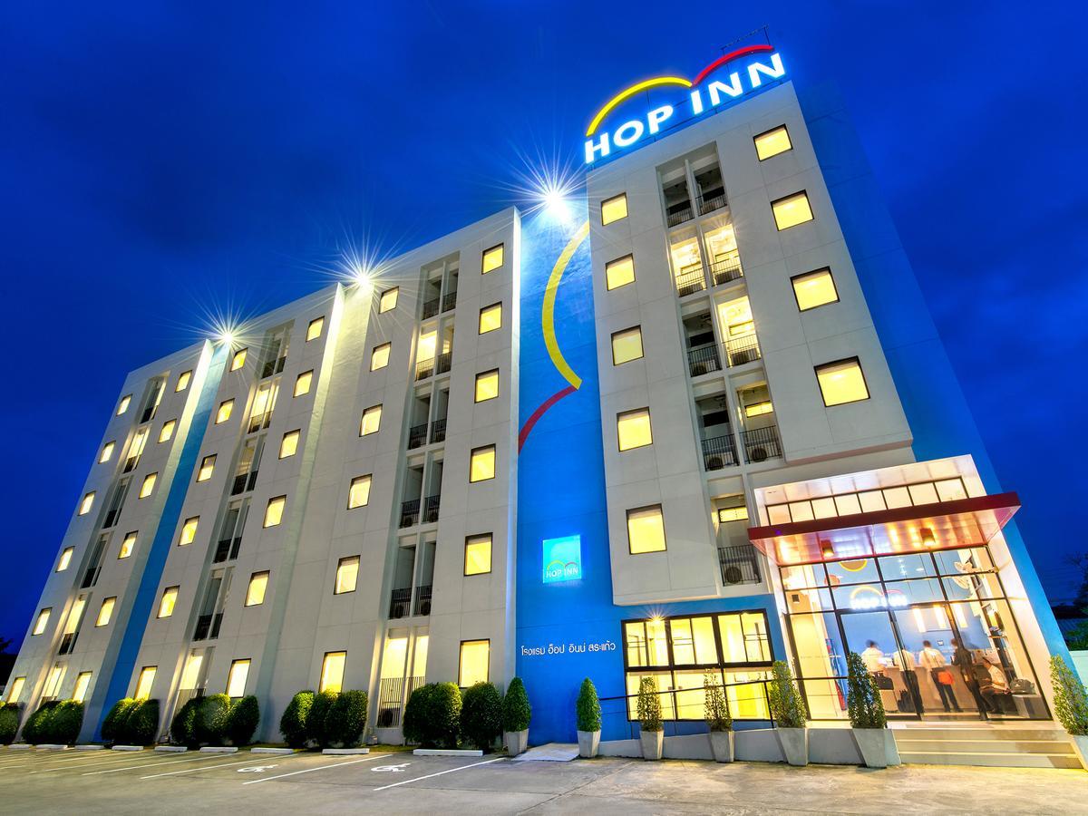 Hop Inn Sakon Nakhon Exterior photo