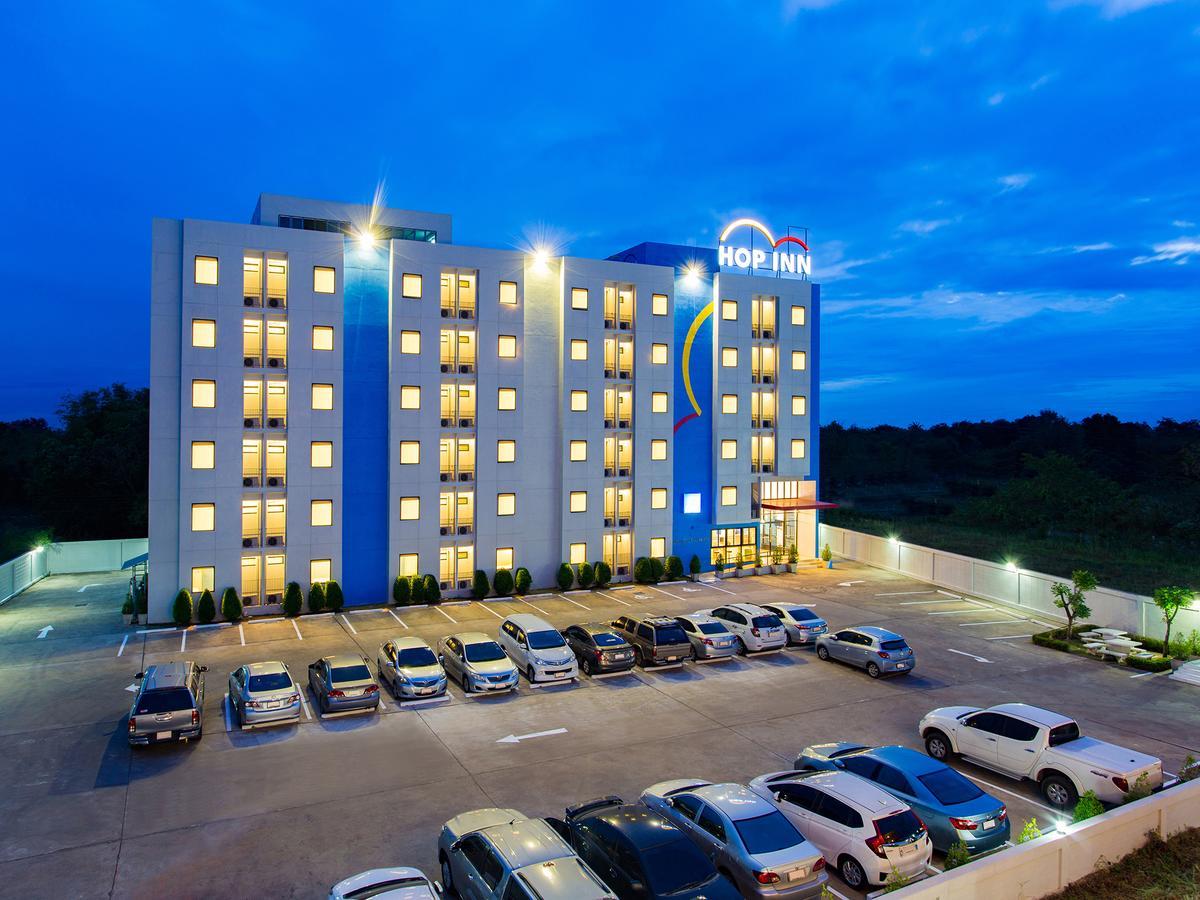 Hop Inn Sakon Nakhon Exterior photo