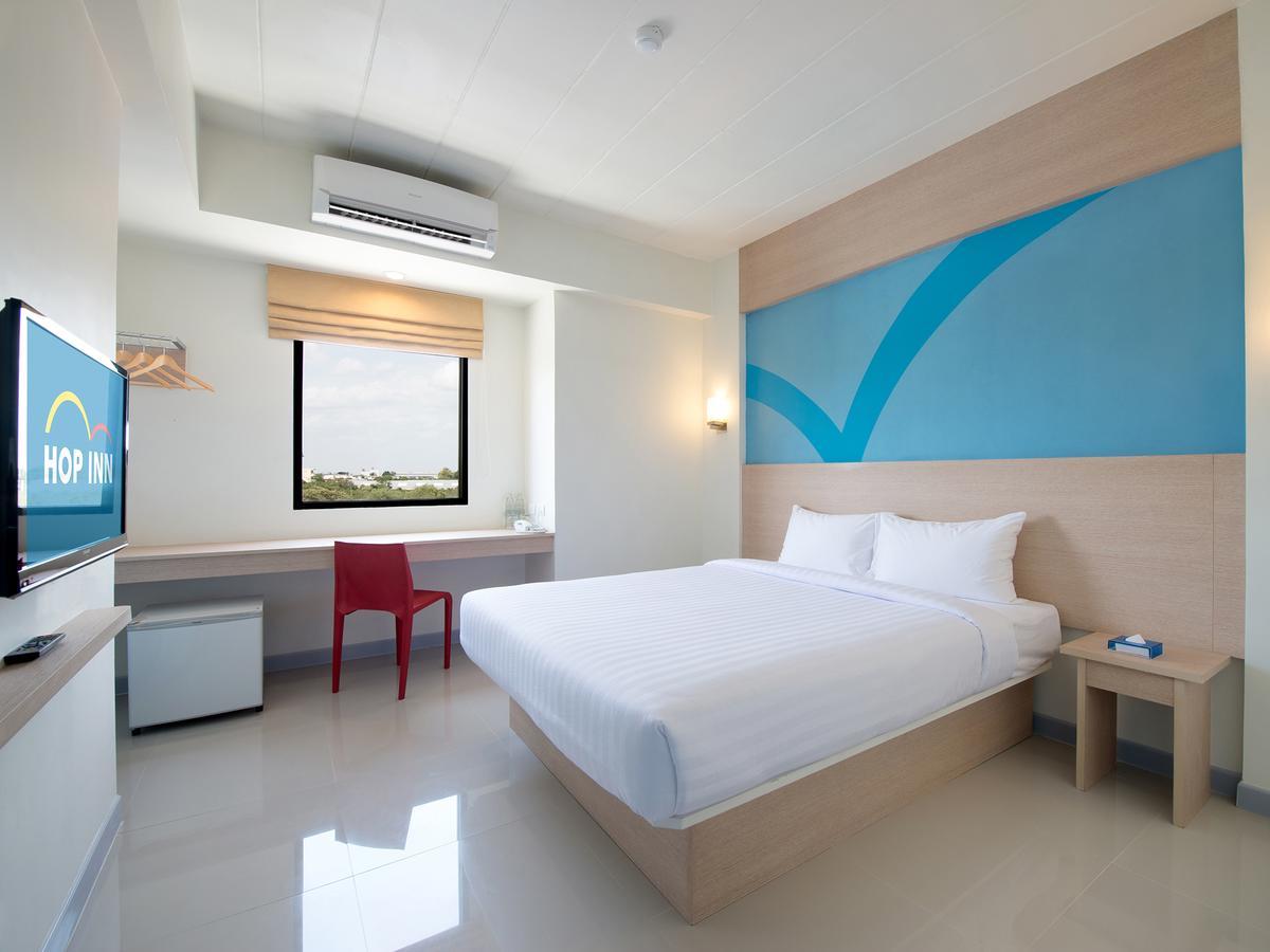 Hop Inn Sakon Nakhon Exterior photo