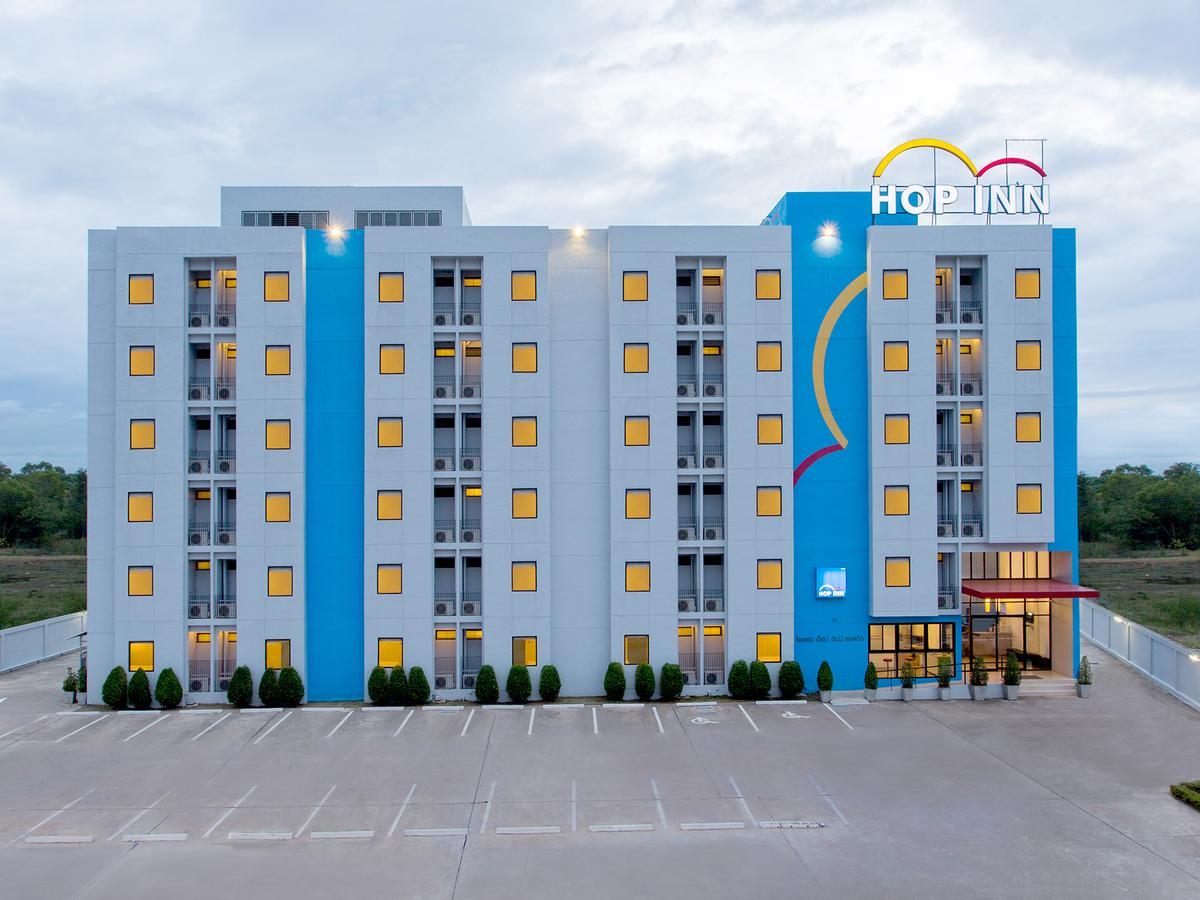 Hop Inn Sakon Nakhon Exterior photo