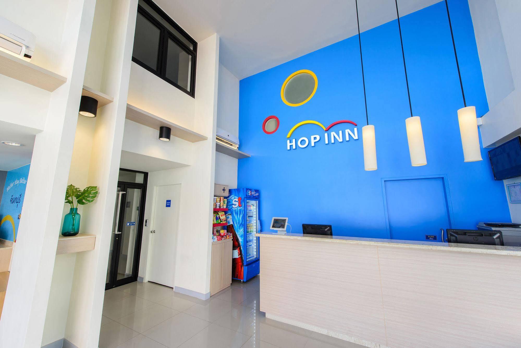 Hop Inn Sakon Nakhon Exterior photo