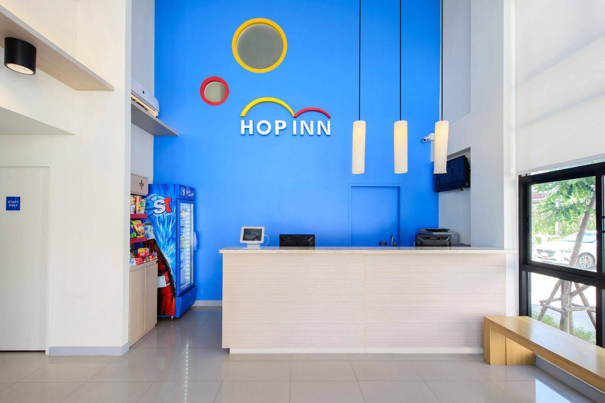 Hop Inn Sakon Nakhon Exterior photo