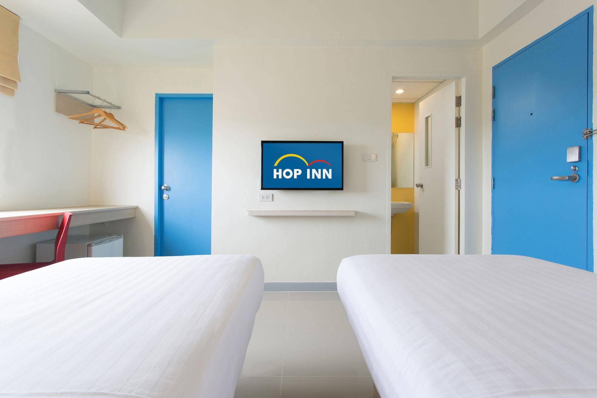 Hop Inn Sakon Nakhon Exterior photo